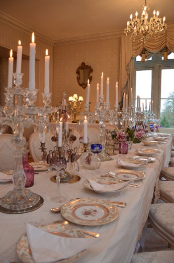 Wedding Table, 350x528